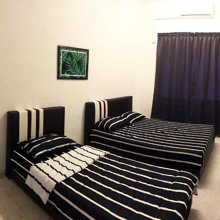 Panda Homestay Seremban Kültér fotó